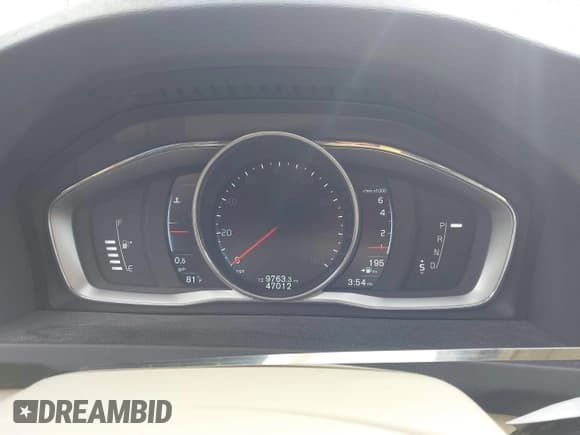 ✅ 2015 Volvo S60 T5 Drive-E Premier • VIN: YV140MFK9F2364118 • Lot: 43454496. Listed on IAAI with 47,012 mi. Free auction sales archive from the USA and detailed vehicle history report at DreamBid. Image 7.