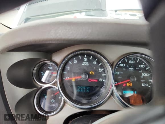 ✅ 2009 Chevrolet Silverado 2500HD Work Truck • VIN: 1GCHK49K39E136406 • Лот: 89884625. Опубликован ранее на Copart с пробегом 164 953 миль. Бесплатный доступ к архиву аукционных продаж из США и подробный отчёт об истории автомобиля на DreamBid. Изображение 9.