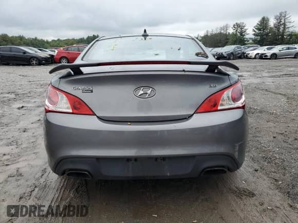 2010 Hyundai Genesis Coupe Track with VIN KMHHU6KH0AU031316, listed as a Copart auction lot 73744764 with 156,983 mi miles and Salvage title. Bid and sale history available at DreamBid. Image 6.
