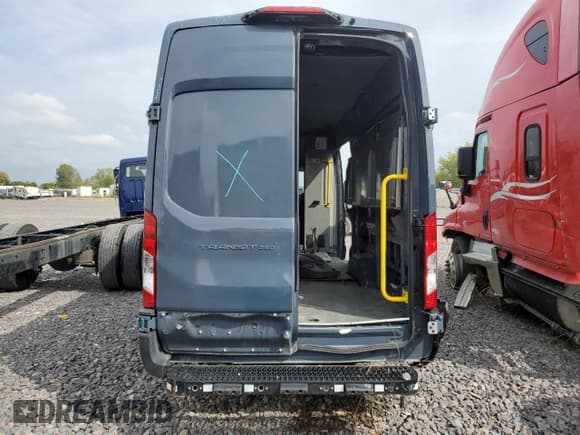 ✅ 2020 Ford Transit Cargo • VIN: 1FTBR3X82LKB28115 • Lot: 80460395. Listed on Copart with Not provided. Free auction sales archive from the USA and detailed vehicle history report at DreamBid. Image 6.