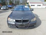 ✅ 2006 BMW 3 Series 330xi • VIN: WBAVD33516KV63460 • Lot: 43704840. Wystawiony na IAAI z przebiegiem 177 860 mil. Bezpłatny archiwum sprzedaży aukcyjnych z USA i szczegółowy raport historii pojazdu na DreamBid. Zdjęcie 12.