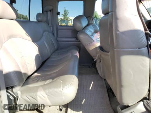 1999 Chevrolet Silverado 1500 LS z VIN 2GCEK19T7X1283465, wystawiony jako Copart lot #69845384 z przebiegiem 438 466 mil mil oraz Szkoda całkowita • Salvage title. Historia ofert i sprzedaży dostępna na DreamBid. Obrazek 10.