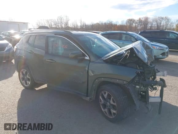 ✅ 2019 Jeep Compass Limited • VIN: 3C4NJDCB8KT639255 • Лот: 43633268. Опубликован ранее на IAAI с пробегом 111 634 миль. Бесплатный доступ к архиву аукционных продаж из США и подробный отчёт об истории автомобиля на DreamBid. Изображение 1.