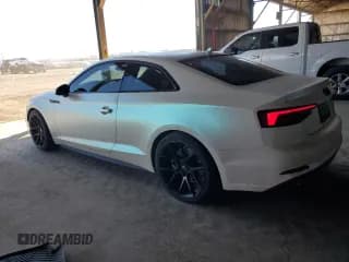 ✅ 2018 Audi A5 Premium Plus • VIN: WAUTNAF53JA063819 • Лот: 89552275. Опубликован ранее на Copart с пробегом 63 801 миль. Бесплатный доступ к архиву аукционных продаж из США и подробный отчёт об истории автомобиля на DreamBid. Изображение 2.