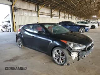 ✅ 2012 Hyundai Veloster w/Red Int • VIN: KMHTC6AD3CU058993 • Lot: 44230704. Wystawiony na Copart z przebiegiem Nie podano. Bezpłatny archiwum sprzedaży aukcyjnych z USA i szczegółowy raport historii pojazdu na DreamBid. Zdjęcie 4.