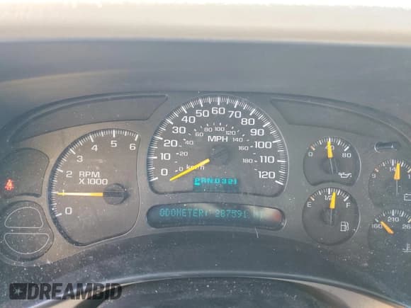 ✅ 2005 Chevrolet Suburban Z71 • VIN: 3GNFK16Z55G112125 • Лот: 82527544. Опубликован ранее на Copart с пробегом 287 591 миль. Бесплатный доступ к архиву аукционных продаж из США и подробный отчёт об истории автомобиля на DreamBid. Изображение 9.