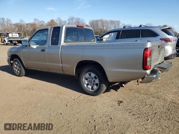 ✅ 2000 Nissan Frontier XE • VIN: 1N6DD26S4YC340673 • Lot: 92228425. Wystawiony na Copart z przebiegiem 113 656 mil. Bezpłatny archiwum sprzedaży aukcyjnych z USA i szczegółowy raport historii pojazdu na DreamBid. Zdjęcie 2.