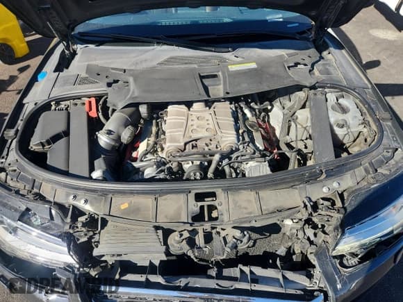 ✅ 2016 Audi A8 3.0T • VIN: WAU34AFD3GN011411 • Лот: 85347635. Опубликован ранее на Copart с пробегом 140 882 миль. Бесплатный доступ к архиву аукционных продаж из США и подробный отчёт об истории автомобиля на DreamBid. Изображение 11.