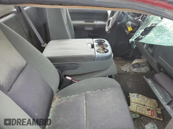 ✅ 2009 Chevrolet Silverado 1500 • VIN: 1GCEK24039Z125752 • Лот: 81302365. Опубликован ранее на Copart с пробегом 90 244 миль. Бесплатный доступ к архиву аукционных продаж из США и подробный отчёт об истории автомобиля на DreamBid. Изображение 10.