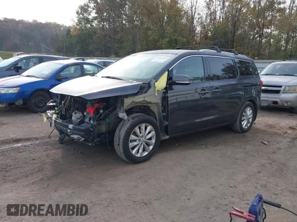 ✅ 2017 Kia Sedona EX • VIN: KNDMC5C12H6283052 • Lot: 40749961. Listed on IAAI with 146,996 mi. Free auction sales archive from the USA and detailed vehicle history report at DreamBid. Image 2.