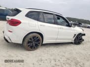 ✅ 2021 BMW X3 M • VIN: 5YMTS0C04M9G57284 • Lot: 79072684. Wystawiony na Copart z przebiegiem Nie podano. Bezpłatny archiwum sprzedaży aukcyjnych z USA i szczegółowy raport historii pojazdu na DreamBid. Zdjęcie 3.
