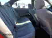 2004 Hyundai Elantra GLS z VIN KMHDN46DX4U798747, wystawiony jako Copart lot #78585514 z przebiegiem 145 710 mil mil oraz Czysty tytuł • Clean title. Historia ofert i sprzedaży dostępna na DreamBid. Obrazek 10.