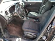 ✅ 2018 Jeep Renegade Latitude • VIN: ZACCJABB4JPJ47350 • Lot: 65604545. Wystawiony na Copart z przebiegiem 139 094 mil. Bezpłatny archiwum sprzedaży aukcyjnych z USA i szczegółowy raport historii pojazdu na DreamBid. Zdjęcie 7.