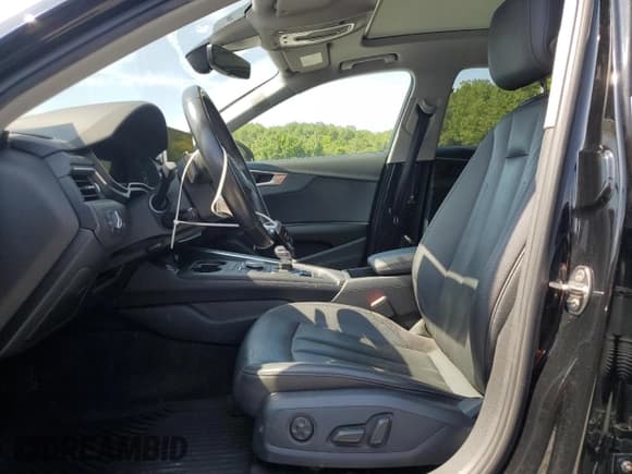 ✅ 2017 Audi allroad A4 Premium Plus • VIN: WA18NAF44HA072873 • Лот: 68347885. Опубликован ранее на Copart с пробегом 88 618 миль. Бесплатный доступ к архиву аукционных продаж из США и подробный отчёт об истории автомобиля на DreamBid. Изображение 7.