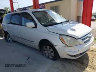 2008 Hyundai Entourage GLS z VIN KNDMC233X86051265, wystawiony jako IAAI lot #42683479 z przebiegiem 255 244 mil mil oraz . Historia ofert i sprzedaży dostępna na DreamBid. Obrazek 1.