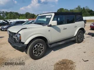 ✅ 2025 Ford Bronco Outer Banks • VIN: 1FMEE8BP7SLA71323 • Lot: 81226215. Listed on Copart with 4,959 mi. Free auction sales archive from the USA and detailed vehicle history report at DreamBid. Image 1.