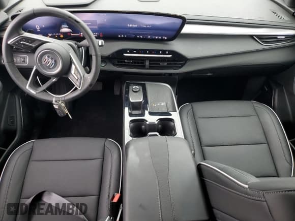 ✅ 2025 Buick Enclave Preferred • VIN: 5GAEVARS3SJ282361 • Lot: 63680535. Listed on Copart with 1,157 mi. Free auction sales archive from the USA and detailed vehicle history report at DreamBid. Image 8.