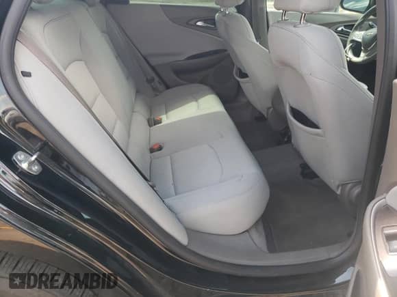 ✅ 2019 Chevrolet Malibu LS • VIN: 1G1ZB5ST1KF105029 • Лот: 62115415. Опубликован ранее на Copart с пробегом 116 467 миль. Бесплатный доступ к архиву аукционных продаж из США и подробный отчёт об истории автомобиля на DreamBid. Изображение 10.