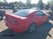 ✅ 2008 Ford Mustang GT Deluxe • VIN: 1ZVHT82H285128201 • Lot: 43188377. Listed on IAAI with 58,469 mi. Free auction sales archive from the USA and detailed vehicle history report at DreamBid. Image 4.