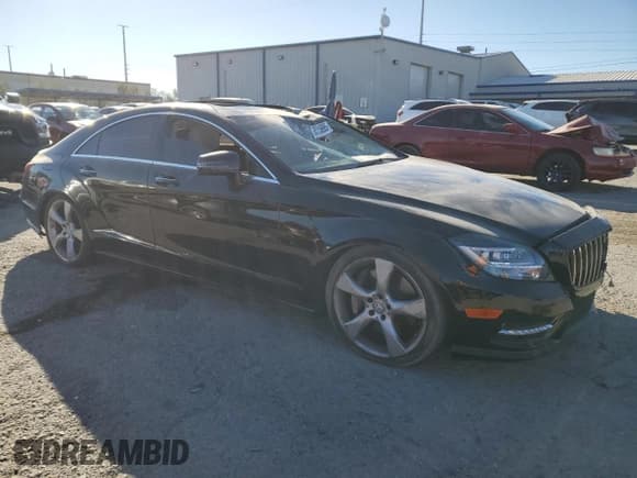 ✅ 2013 Mercedes-Benz CLS 550 • VIN: WDDLJ7DB8DA071905 • Лот: 88515895. Опубликован ранее на Copart с пробегом 86 306 миль. Бесплатный доступ к архиву аукционных продаж из США и подробный отчёт об истории автомобиля на DreamBid. Изображение 4.