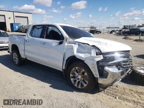 ✅ 2019 Chevrolet Silverado 1500 LTZ • VIN: 3GCUYGED6KG180680 • Lot: 72829583. Wystawiony na Copart z przebiegiem 68 623 mil. Bezpłatny archiwum sprzedaży aukcyjnych z USA i szczegółowy raport historii pojazdu na DreamBid. Zdjęcie 4.