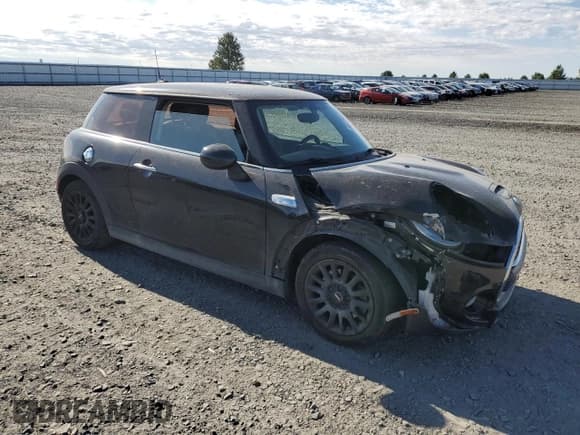 ✅ 2014 MINI Hardtop S • VIN: WMWXM7C57ET925865 • Lot: 66125145. Listed on Copart with 160,123 mi. Free auction sales archive from the USA and detailed vehicle history report at DreamBid. Image 4.