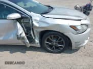 ✅ 2012 Nissan Maxima SV • VIN: 1N4AA5AP6CC841081 • Лот: 42428824. Опубликован ранее на IAAI с пробегом 131 026 миль. Бесплатный доступ к архиву аукционных продаж из США и подробный отчёт об истории автомобиля на DreamBid. Изображение 6.