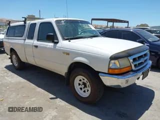 ✅ 1999 Ford Ranger XL • VIN: 1FTYR14C2XPA49740 • Lot: 42544824. Wystawiony na IAAI z przebiegiem 297 970 mil. Bezpłatny archiwum sprzedaży aukcyjnych z USA i szczegółowy raport historii pojazdu na DreamBid. Zdjęcie 1.
