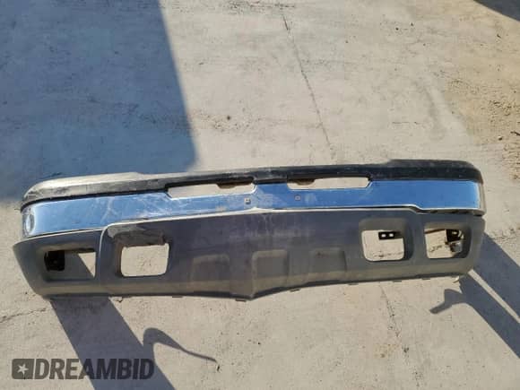 2004 Chevrolet Silverado 1500 Z71 with VIN 2GCEK19T741208633, listed as a Copart auction lot 84893075 with 217,235 mi miles and Salvage title. Bid and sale history available at DreamBid. Image 12.