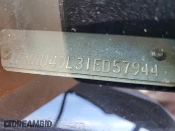 ✅ 2001 Ford Excursion Special Serv • VIN: 1FMNU40L31ED57944 • Lot: 82063804. Wystawiony na Copart z przebiegiem 212 894 mil. Bezpłatny archiwum sprzedaży aukcyjnych z USA i szczegółowy raport historii pojazdu na DreamBid. Zdjęcie 13.