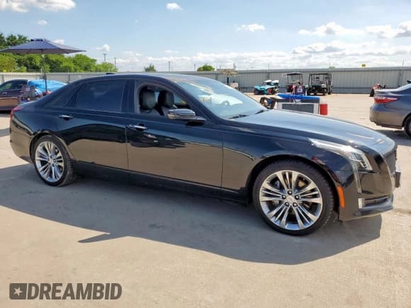✅ 2017 Cadillac CT6 Platinum AWD • VIN: 1G6KN5R68HU204552 • Lot: 60438395. Wystawiony na Copart z przebiegiem Nie podano. Bezpłatny archiwum sprzedaży aukcyjnych z USA i szczegółowy raport historii pojazdu na DreamBid. Zdjęcie 4.