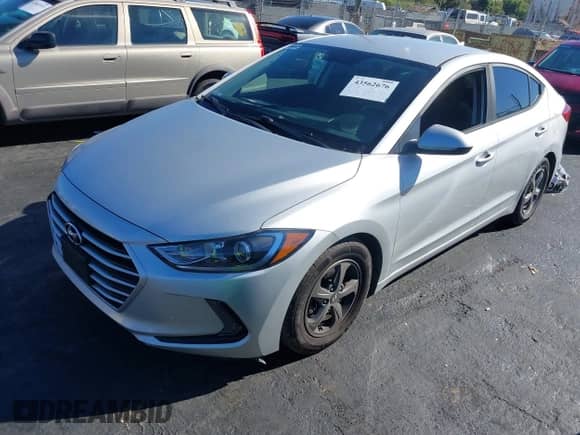 2018 Hyundai Elantra Eco z VIN 5NPD94LA1JH391943, wystawiony jako IAAI lot #43562676 z przebiegiem 104 049 mil mil oraz . Historia ofert i sprzedaży dostępna na DreamBid. Obrazek 2.
