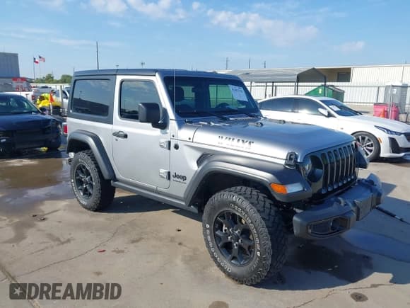 ✅ 2021 Jeep Wrangler Islander • VIN: 1C4GJXAN8MW601514 • Lot: 43403702. Wystawiony na IAAI z przebiegiem 41 567 mil. Bezpłatny archiwum sprzedaży aukcyjnych z USA i szczegółowy raport historii pojazdu na DreamBid. Zdjęcie 1.