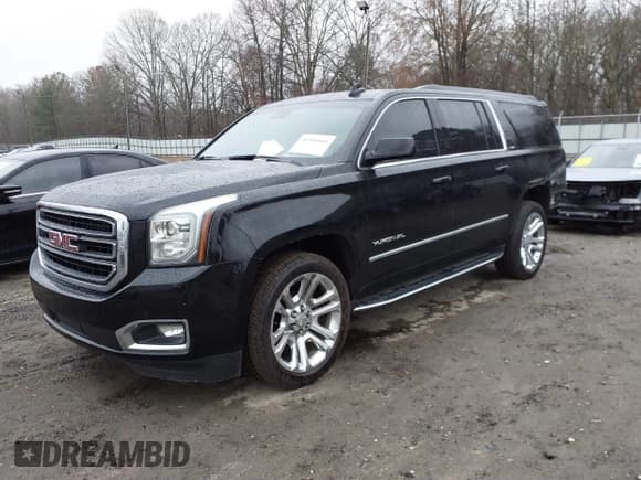 ✅ 2020 GMC Yukon XL SLT • VIN: 1GKS1GKC3LR161436 • Лот: 41546868. Опубликован ранее на IAAI с пробегом 116 292 миль. Бесплатный доступ к архиву аукционных продаж из США и подробный отчёт об истории автомобиля на DreamBid. Изображение 2.