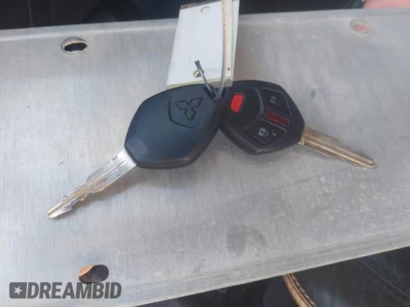 2014 Mitsubishi Outlander ES с VIN 4A4AP3AU8EE022821, выставлен на аукционе IAAI как лот 43110259 с пробегом 107 435 миль миль и . История ставок и продаж доступна на DreamBid. Изображение 11.