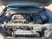 ✅ 2021 Hyundai Venue SEL • VIN: KMHRC8A34MU099521 • Lot: 89340975. Wystawiony na Copart z przebiegiem 77 439 mil. Bezpłatny archiwum sprzedaży aukcyjnych z USA i szczegółowy raport historii pojazdu na DreamBid. Zdjęcie 18.