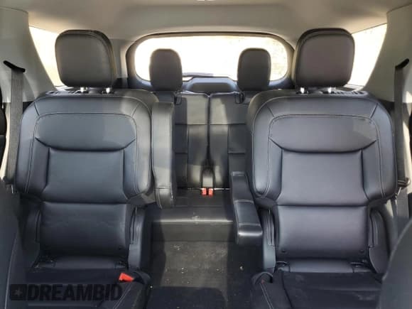 ✅ 2024 Ford Explorer XLT • VIN: 1FMSK8DH1RGA49659 • Лот: 84888175. Опубликован ранее на Copart с пробегом 20 005 миль. Бесплатный доступ к архиву аукционных продаж из США и подробный отчёт об истории автомобиля на DreamBid. Изображение 10.