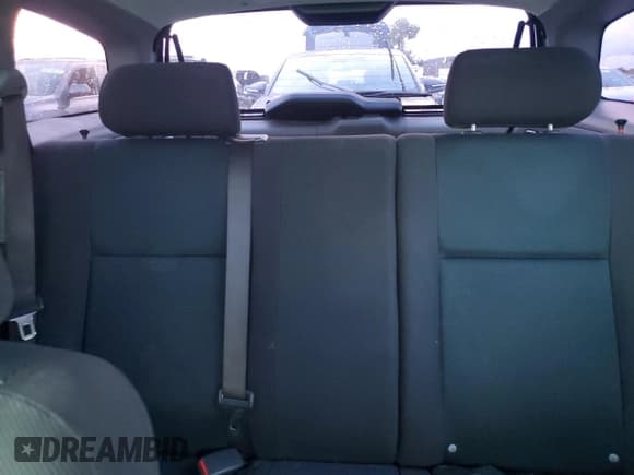 ✅ 2005 Toyota Matrix XR • VIN: 2T1LR30E05C390613 • Lot: 91686875. Listed on Copart with 124,168 mi. Free auction sales archive from the USA and detailed vehicle history report at DreamBid. Image 10.