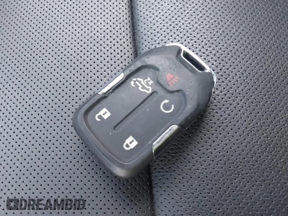 ✅ 2019 Chevrolet Silverado 1500 LTZ • VIN: 3GCUYGED4KG159973 • Lot: 41210958. Wystawiony na IAAI z przebiegiem 32 046 mil. Bezpłatny archiwum sprzedaży aukcyjnych z USA i szczegółowy raport historii pojazdu na DreamBid. Zdjęcie 11.