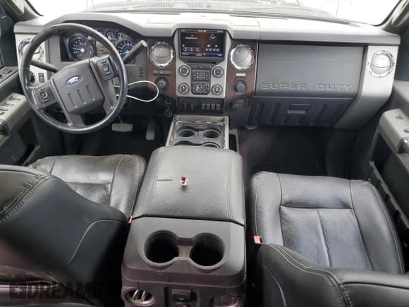 ✅ 2015 Ford F-250 Lariat • VIN: 1FT7W2BT6FEA07174 • Lot: 91623205. Listed on Copart with 155,778 mi. Free auction sales archive from the USA and detailed vehicle history report at DreamBid. Image 8.