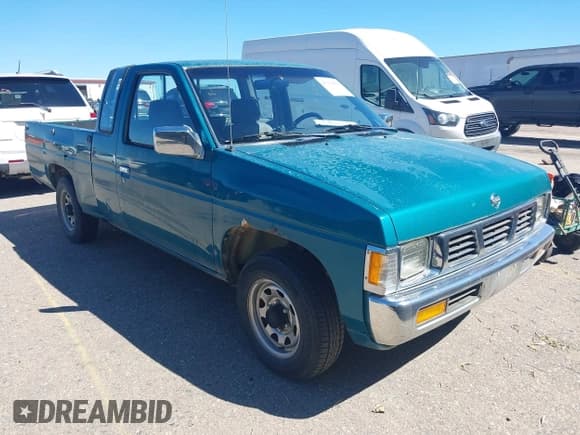 ✅ 1995 Nissan Frontier XE • VIN: 1N6SD16S1SC378712 • Lot: 43304084. Wystawiony na IAAI z przebiegiem 152 422 mil. Bezpłatny archiwum sprzedaży aukcyjnych z USA i szczegółowy raport historii pojazdu na DreamBid. Zdjęcie 1.