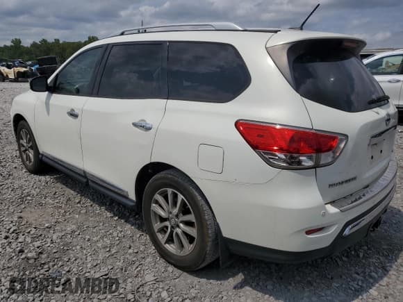 ✅ 2014 Nissan Pathfinder SL • VIN: 5N1AR2MN5EC716843 • Lot: 70013904. Listed on Copart with 198,597 mi. Free auction sales archive from the USA and detailed vehicle history report at DreamBid. Image 2.