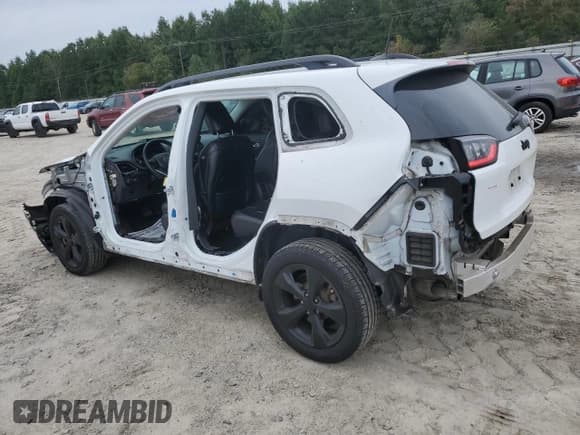 ✅ 2019 Jeep Cherokee Latitude Plus • VIN: 1C4PJLLX1KD373372 • Lot: 84573515. Listed on Copart with 63,693 mi. Free auction sales archive from the USA and detailed vehicle history report at DreamBid. Image 2.