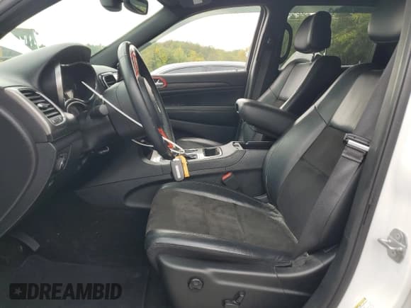 ✅ 2020 Jeep Grand Cherokee Laredo E • VIN: 1C4RJFAGXLC271377 • Lot: 80880025. Listed on Copart with 54,083 mi. Free auction sales archive from the USA and detailed vehicle history report at DreamBid. Image 7.