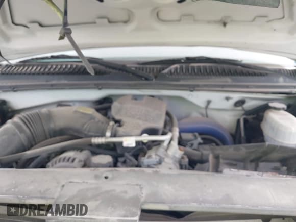 ✅ 2003 Chevrolet Silverado 2500HD LS • VIN: 1GCHC29113E249478 • Lot: 42145187. Listed on IAAI with 580,776 mi. Free auction sales archive from the USA and detailed vehicle history report at DreamBid. Image 10.