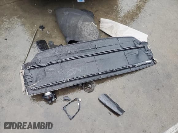 ✅ 2020 Dodge Durango Pursuit • VIN: 1C4SDJFTXLC368323 • Lot: 82037885. Wystawiony na Copart z przebiegiem Nie podano. Bezpłatny archiwum sprzedaży aukcyjnych z USA i szczegółowy raport historii pojazdu na DreamBid. Zdjęcie 13.