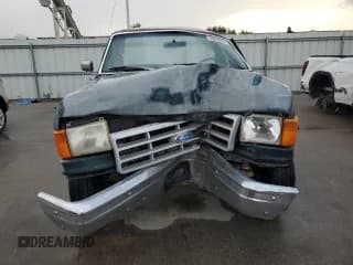✅ 1991 Ford F-150 • VIN: 1FTEF14H6MKB03184 • Лот: 69576934. Опубликован ранее на Copart с пробегом Не указан. Бесплатный доступ к архиву аукционных продаж из США и подробный отчёт об истории автомобиля на DreamBid. Изображение 5.