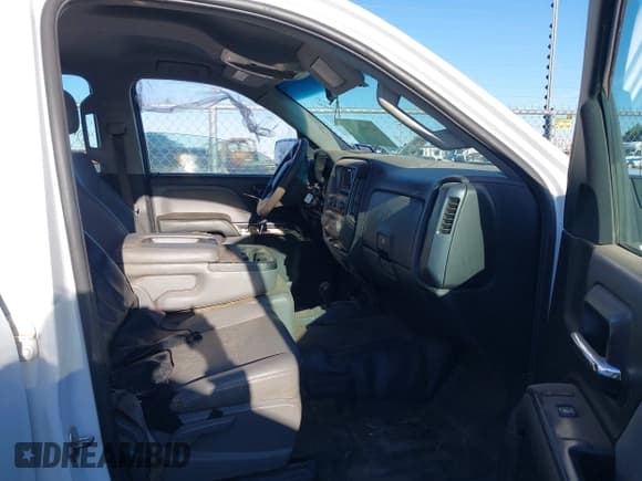 ✅ 2014 GMC Sierra 1500 • VIN: 1GTV2TEC9EZ194969 • Lot: 42067924. Wystawiony na IAAI z przebiegiem 163 775 mil. Bezpłatny archiwum sprzedaży aukcyjnych z USA i szczegółowy raport historii pojazdu na DreamBid. Zdjęcie 5.