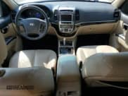 ✅ 2010 Hyundai Santa Fe Limited • VIN: 5NMSK3AB4AH338510 • Lot: 81387615. Listed on Copart with 190,045 mi. Free auction sales archive from the USA and detailed vehicle history report at DreamBid. Image 8.