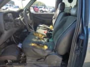 ✅ 2006 Chevrolet Silverado 1500 Work Truck • VIN: 1GCEC19X36Z273604 • Lot: 85854195. Wystawiony na Copart z przebiegiem Nie podano. Bezpłatny archiwum sprzedaży aukcyjnych z USA i szczegółowy raport historii pojazdu na DreamBid. Zdjęcie 7.